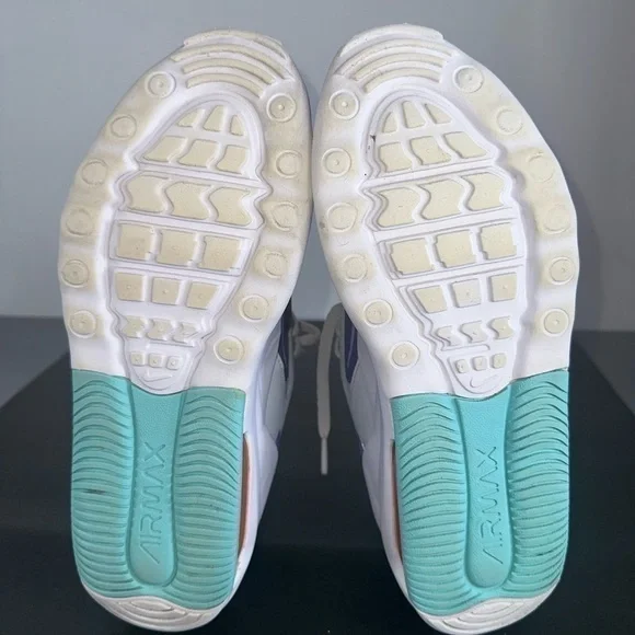 Nike Air Max Bolt Women’s Sneaker Dk Purple Dust/Light Thistle Size: 6Y - Picture 7 of 10